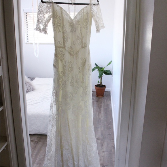 wedding dress - Picture 4 of 7